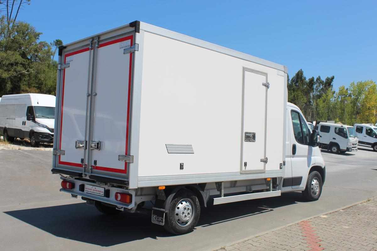 opel-movano-2-2-165cv-2023-diesel-2179cc