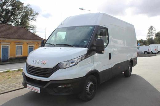 iveco-daily-2-3-156cv-2023-diesel-2287cc