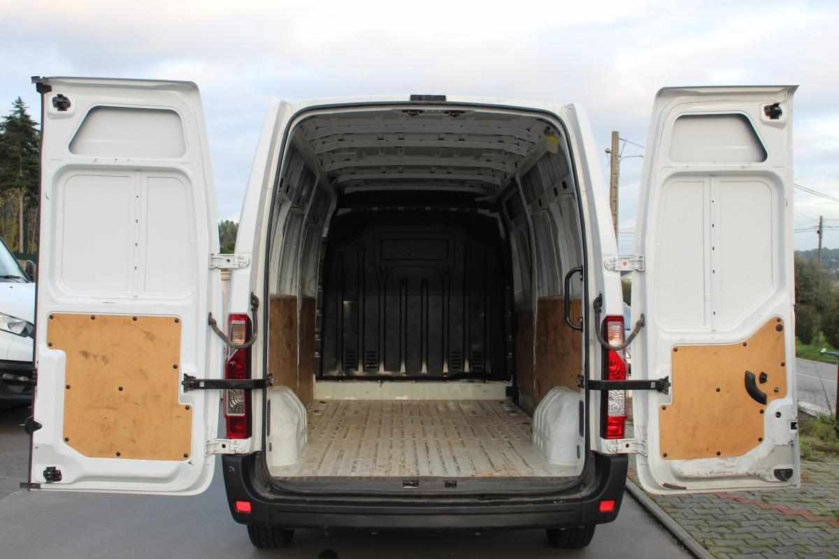 renault-master-2-3-136cv-2021-diesel-2299cc