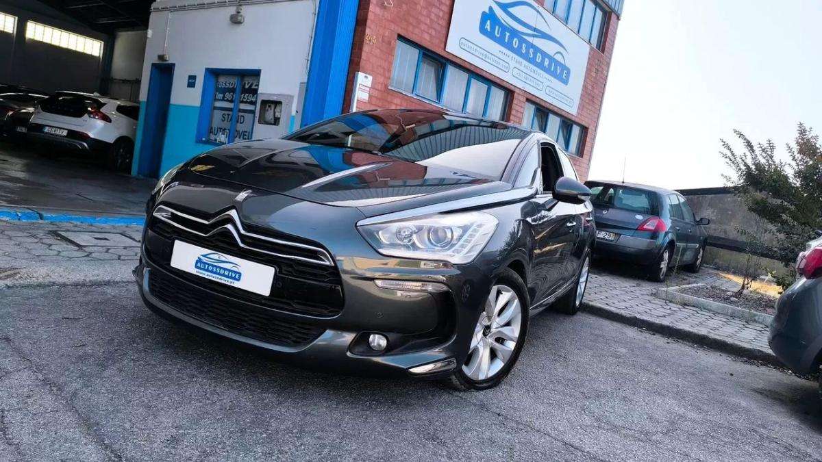 citroen-ds5-2014-diesel-1560cc