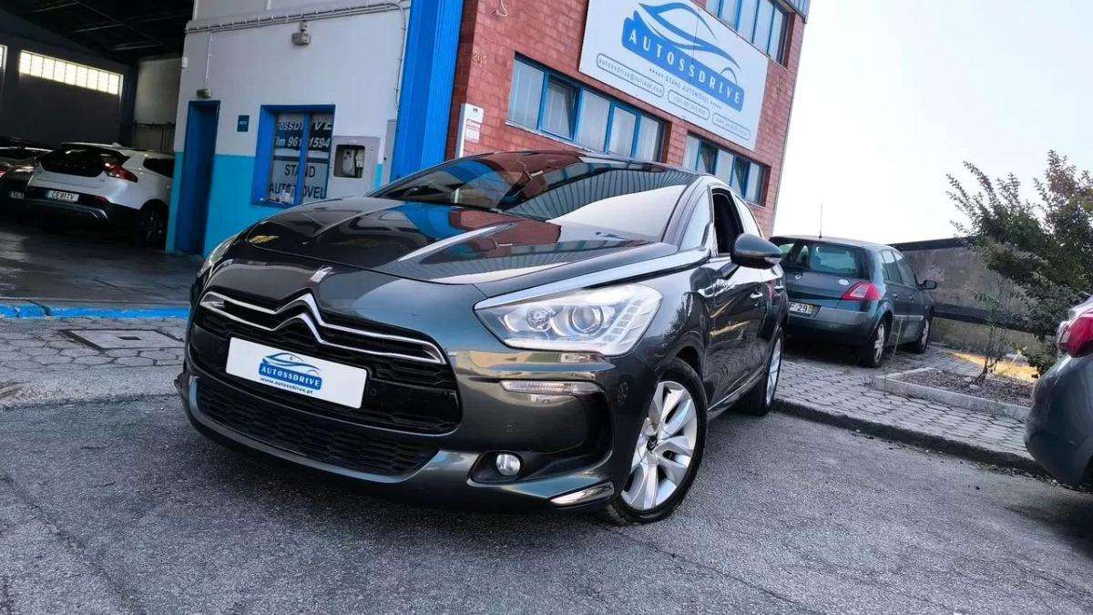 citroen-ds5-2014-diesel-1560cc