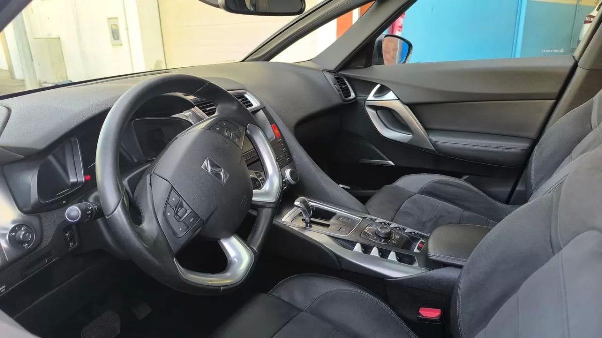 citroen-ds5-2014-diesel-1560cc