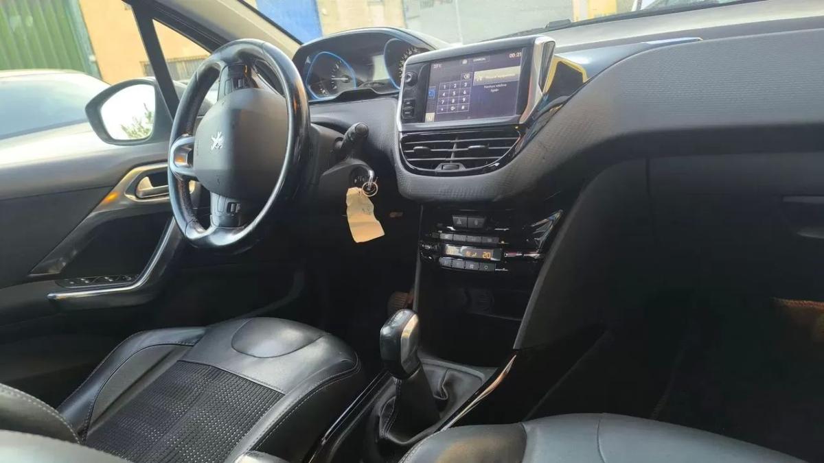 peugeot-2008-2017-diesel-1560cc