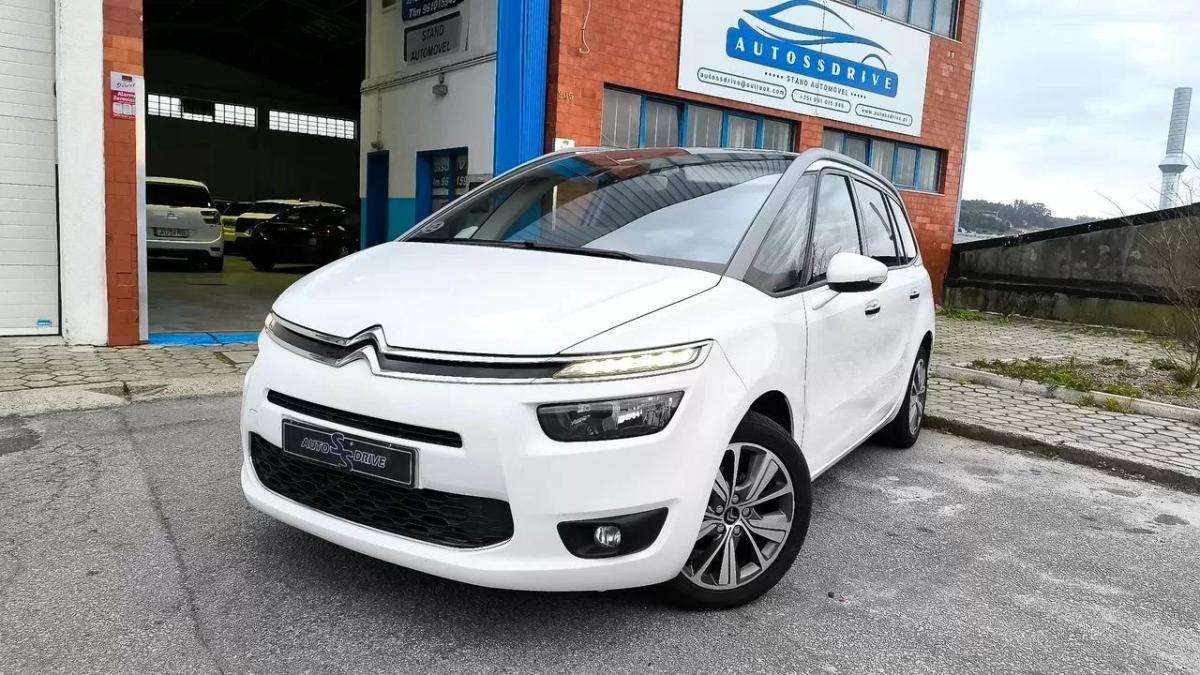 citroen-c4-grand-picasso-2015-diesel-1560cc