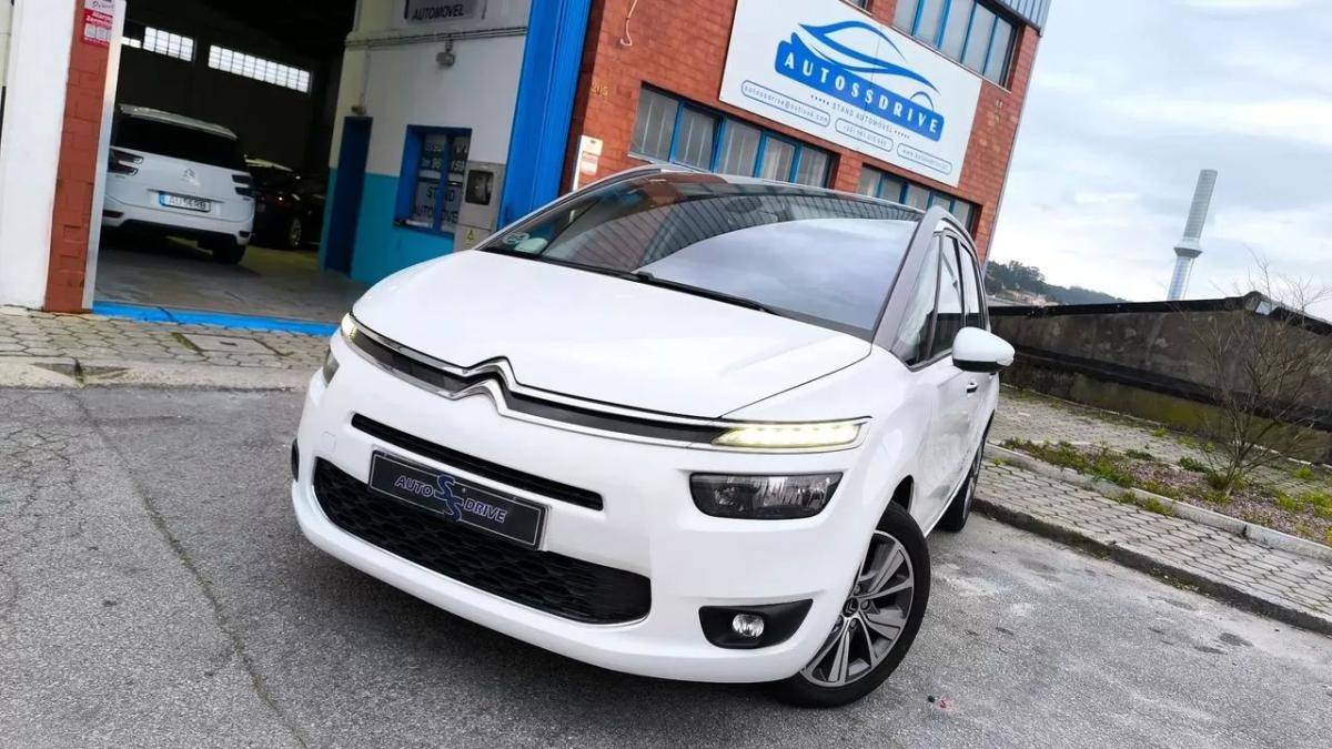 citroen-c4-grand-picasso-2015-diesel-1560cc