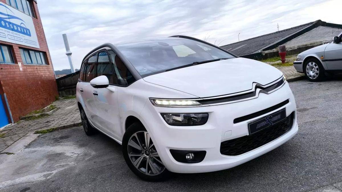 citroen-c4-grand-picasso-2015-diesel-1560cc