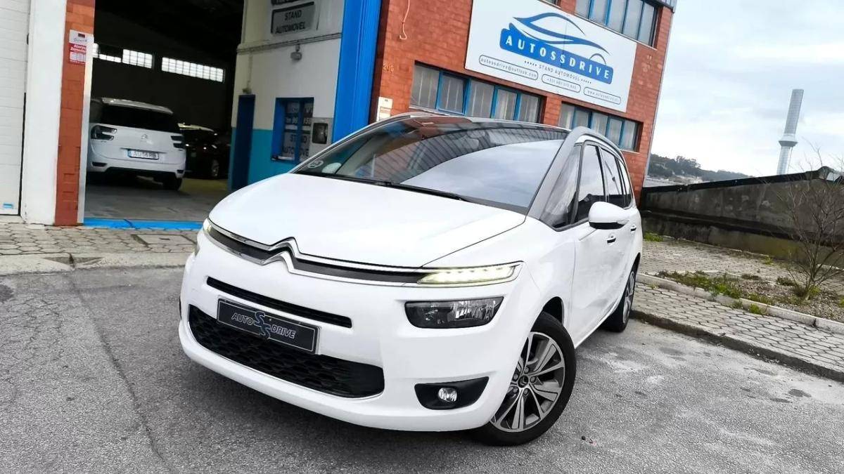 citroen-c4-grand-picasso-2015-diesel-1560cc