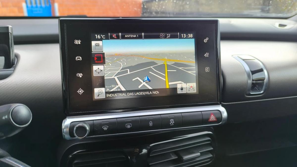 citroen-c4-cactus-2015-diesel-1560cc