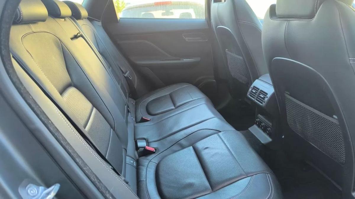 jaguar-f-pace-2017-diesel-1999cc
