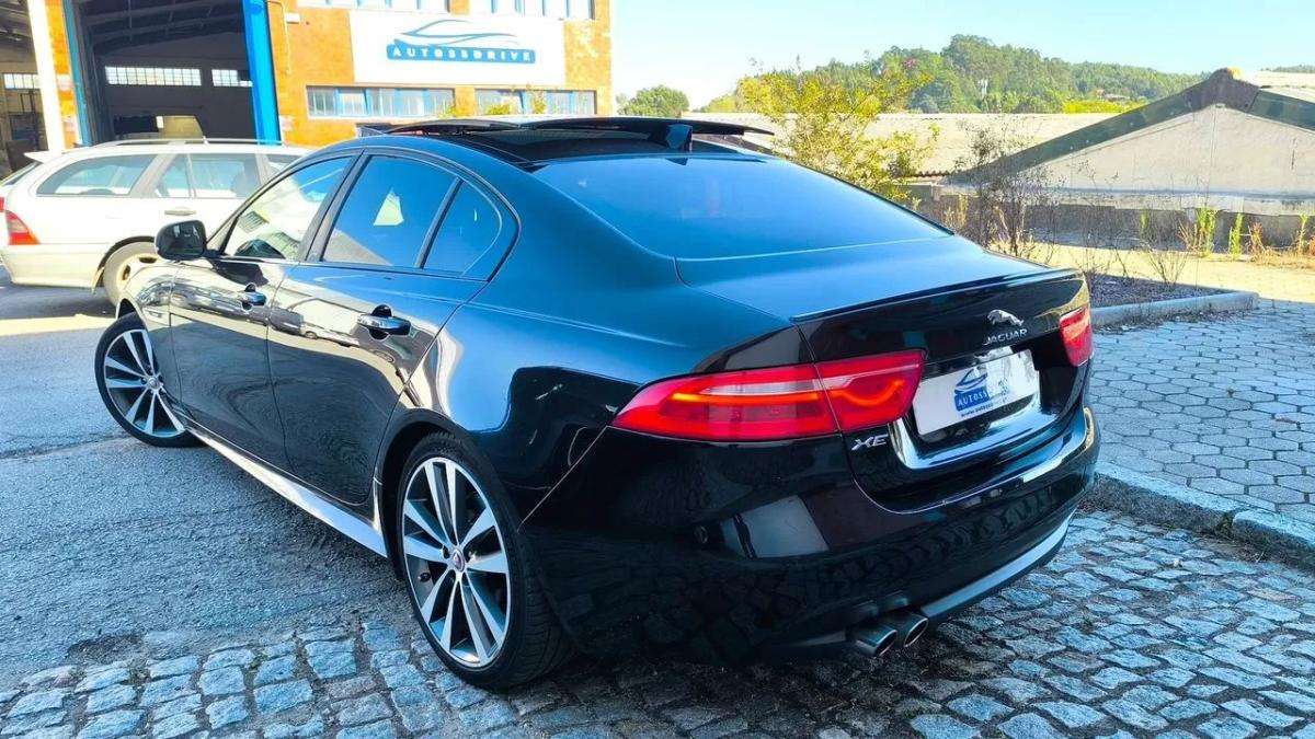 jaguar-xe-2017-diesel-1999cc