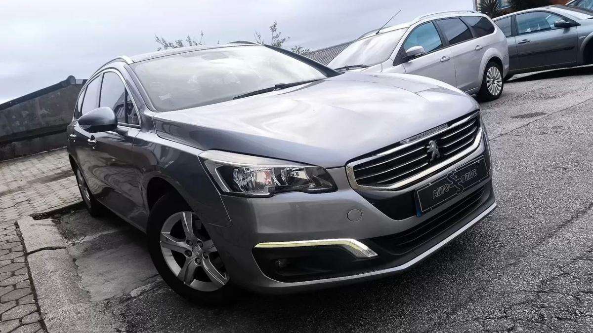 peugeot-508-sw-2015-diesel-1560cc