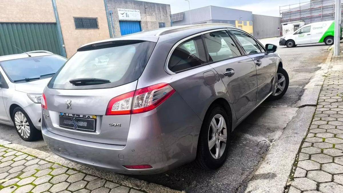 peugeot-508-sw-2015-diesel-1560cc