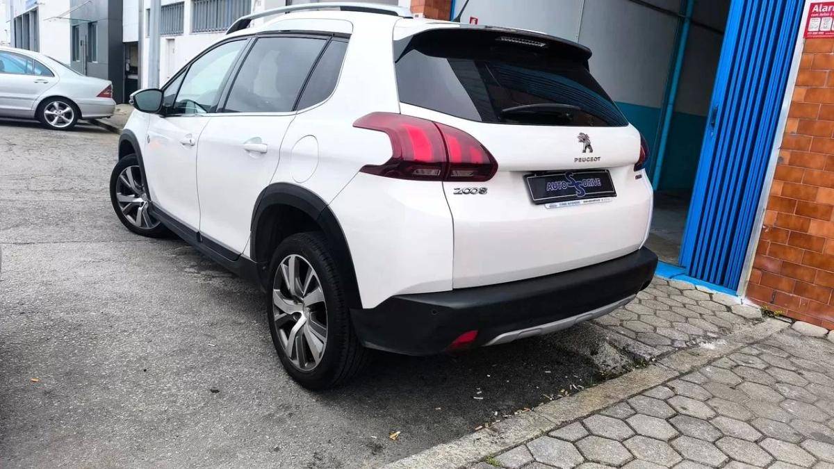 peugeot-2008-2017-gasolina-1199cc