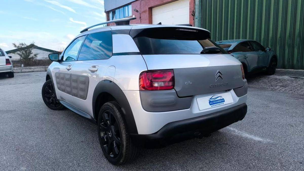 citroen-c4-cactus-2015-diesel-1560cc