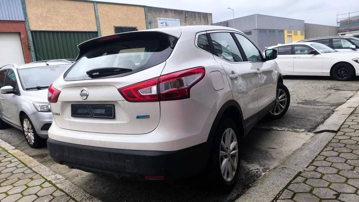 nissan-qashqai-2015-diesel-1461cc