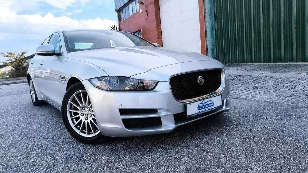 jaguar-xe-2018-diesel-1999cc