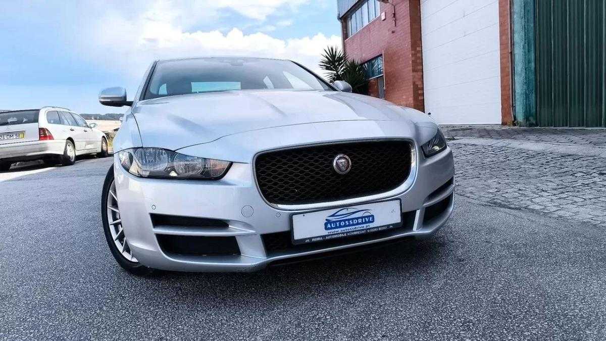 jaguar-xe-2018-diesel-1999cc