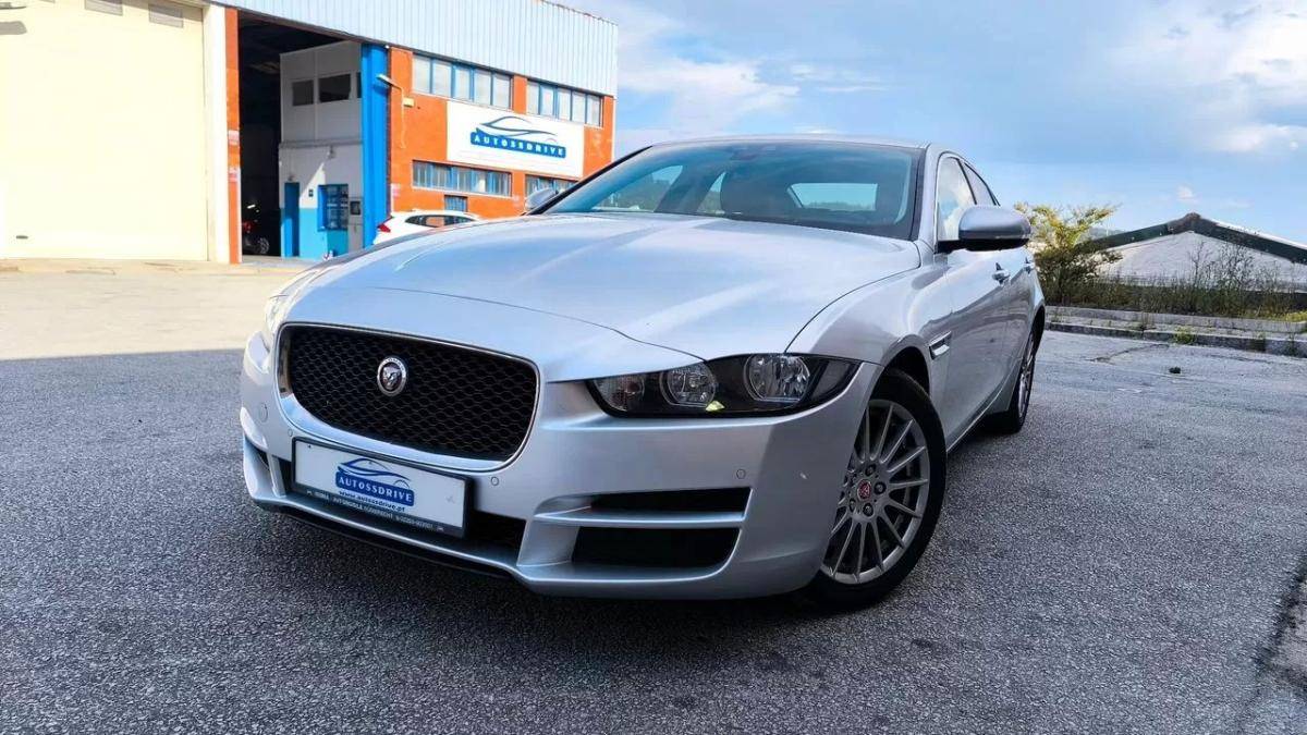 jaguar-xe-2018-diesel-1999cc