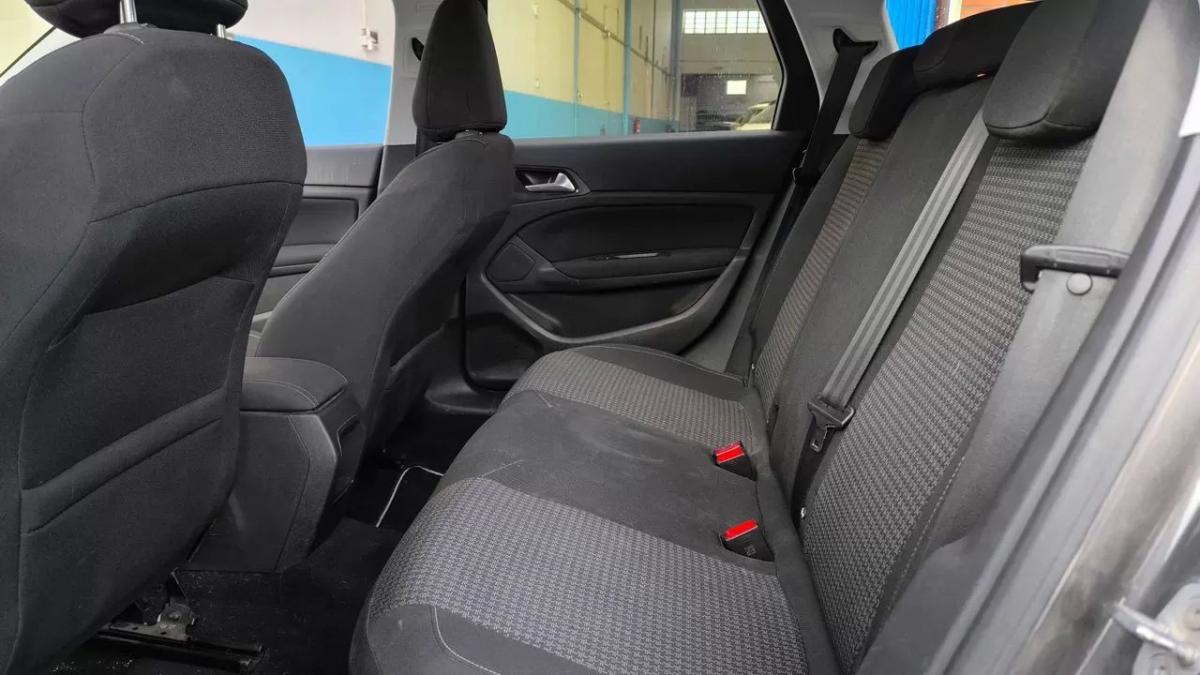 peugeot-308-sw-2018-diesel-1499cc