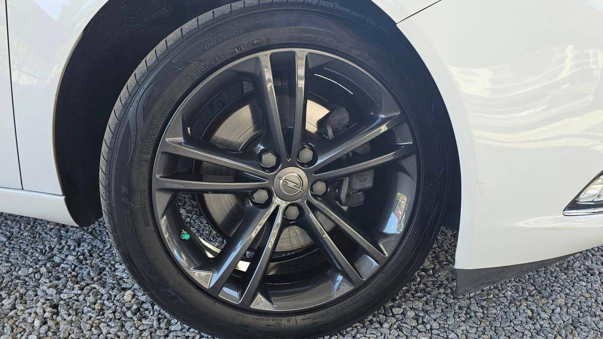 opel-insignia-2011-diesel-1956cc