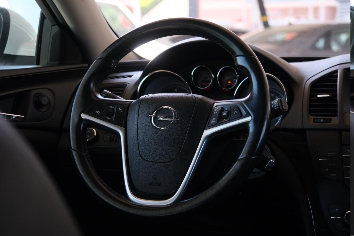 opel-insignia-2011-diesel-1956cc