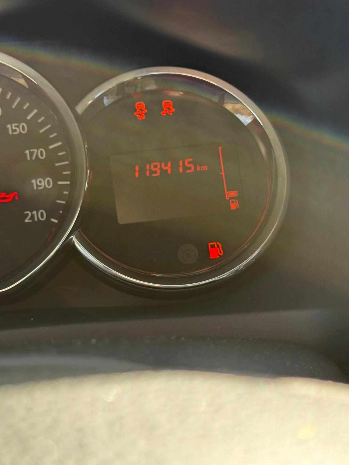 dacia-logan-0-9-tce-2016-gasolina-898cc