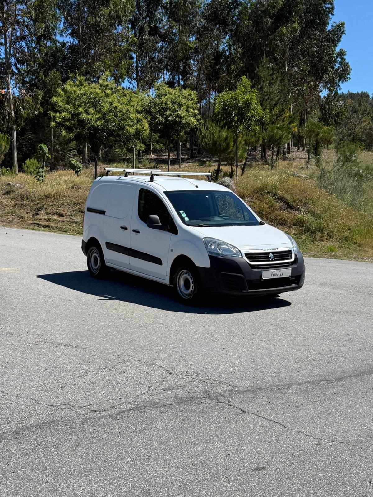 peugeot-partner-1-6-99cv-2017-diesel-1560cc
