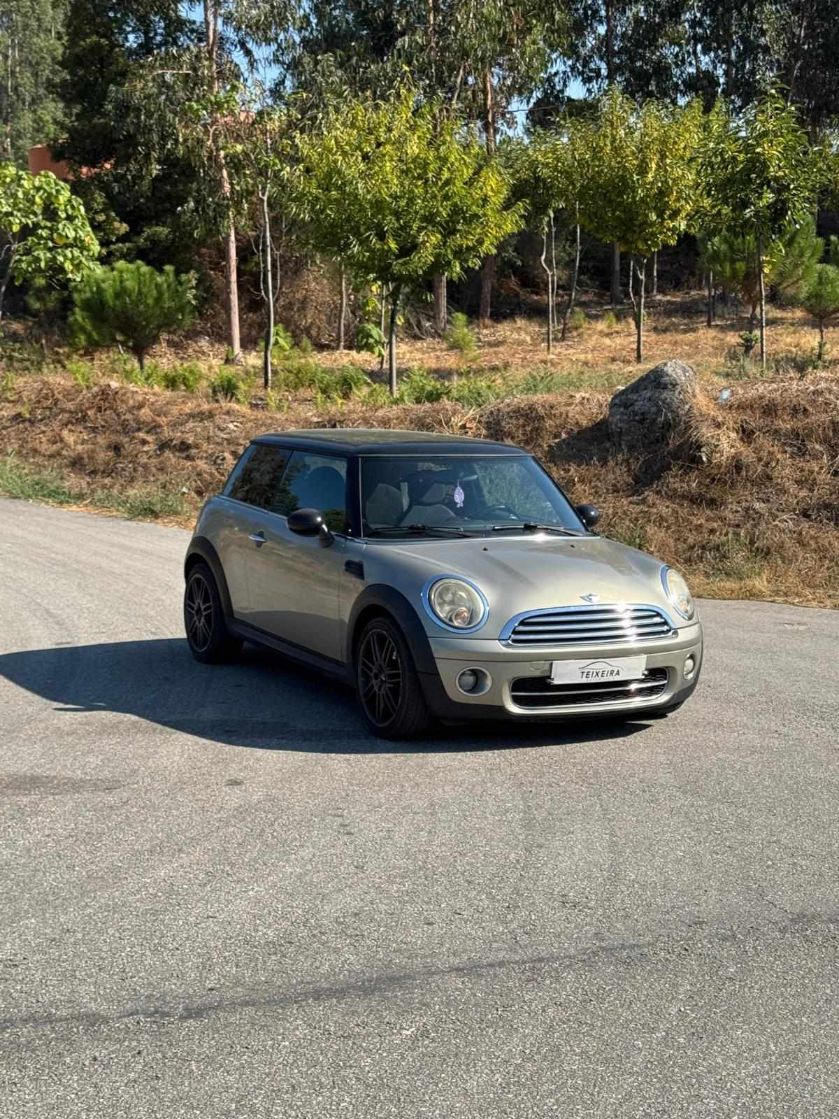 mini-hatch-d-2-0-2008-diesel-1560cc