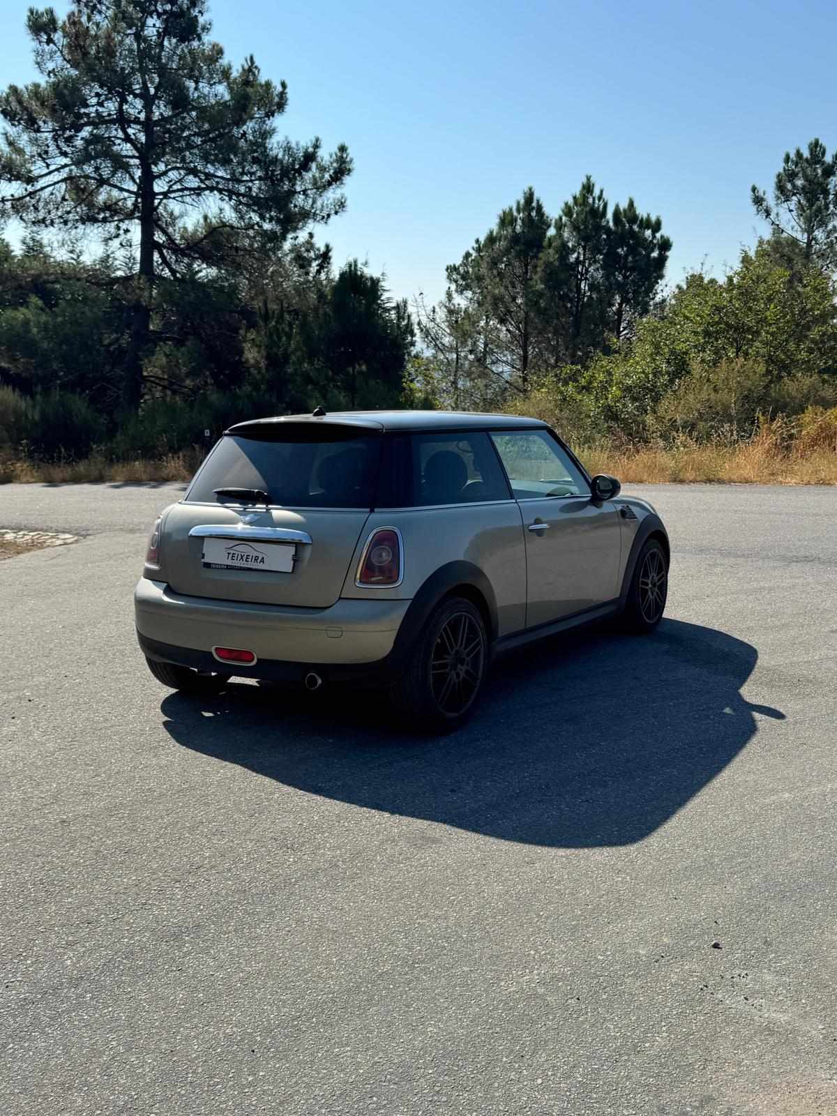 mini-hatch-d-2-0-2008-diesel-1560cc