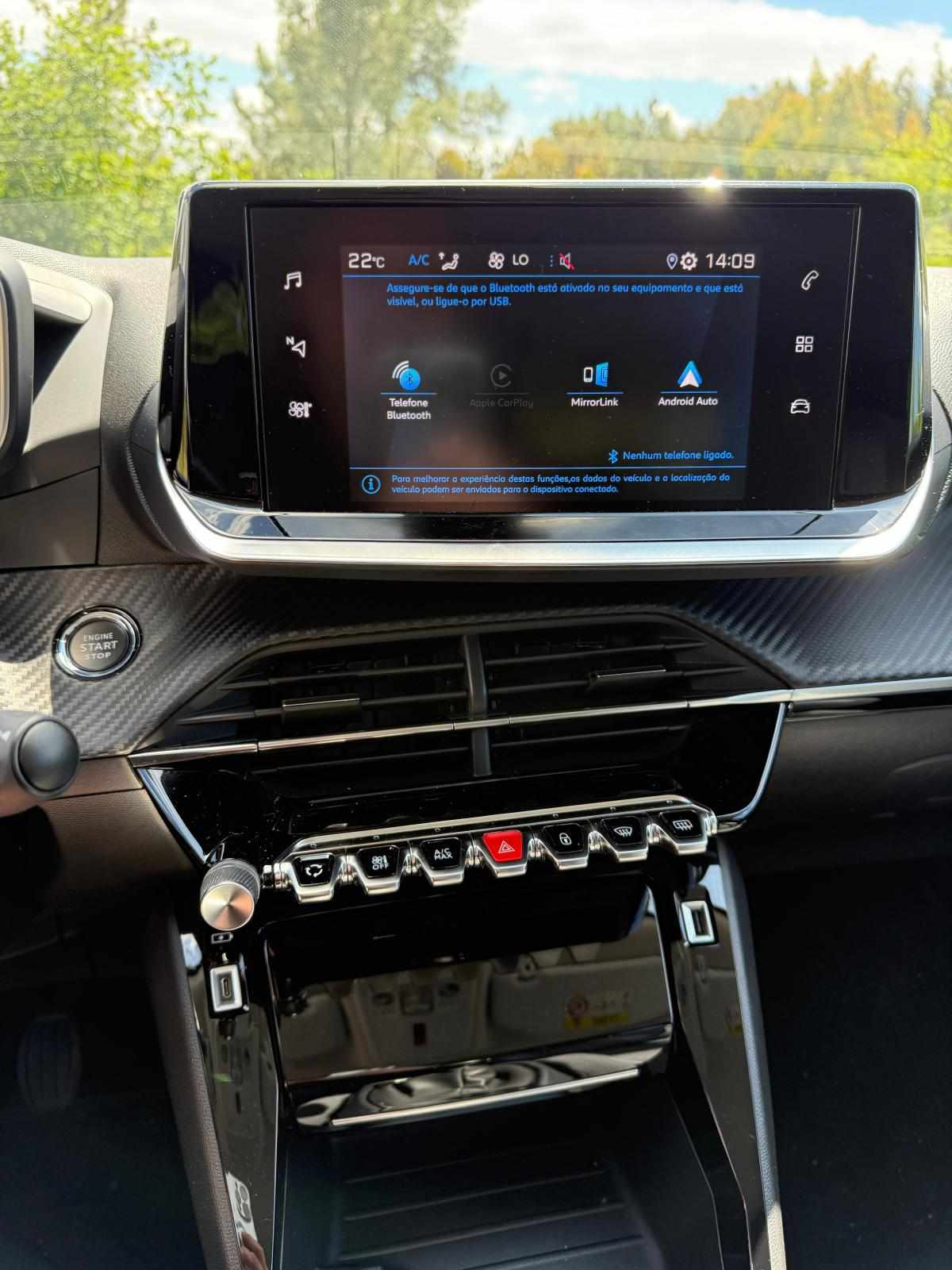 peugeot-2008-1-2-puretech-2020-gasolina-1199cc