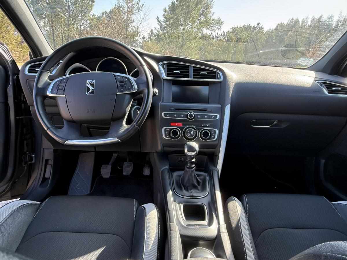 citroen-ds4-1-6-120cv-2015-diesel-1560cc