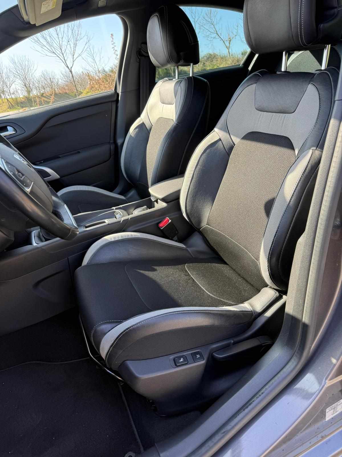citroen-ds4-1-6-120cv-2015-diesel-1560cc