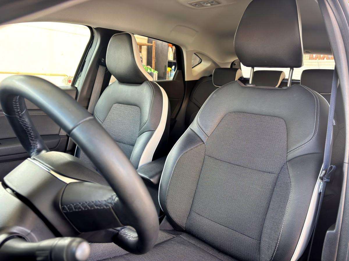 renault-captur-2023-gasolina-999cc