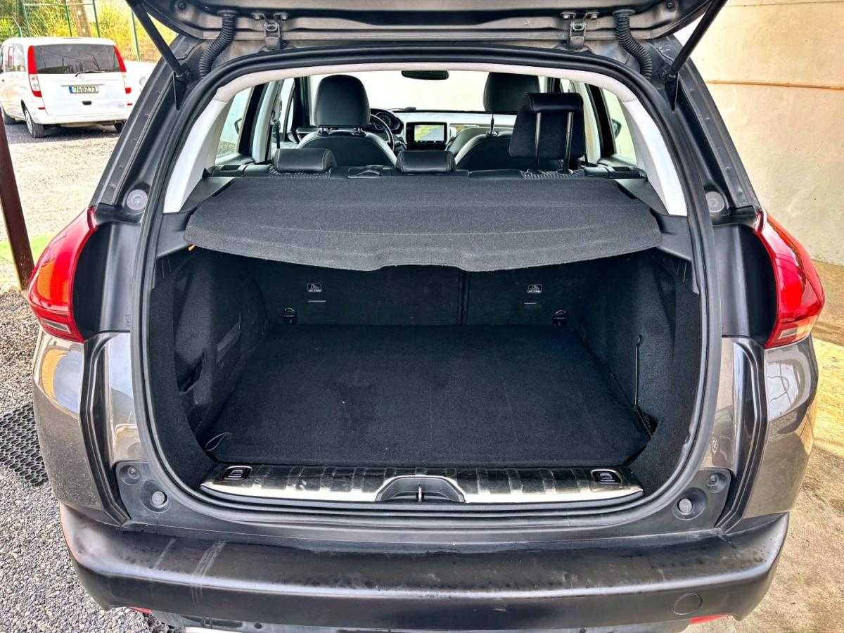 peugeot-2008-2019-diesel-1499cc