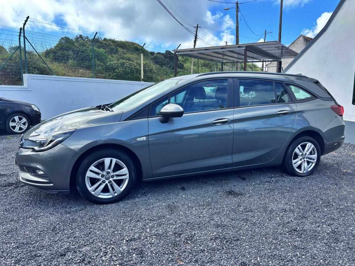 opel-astra-2018-diesel-1598cc