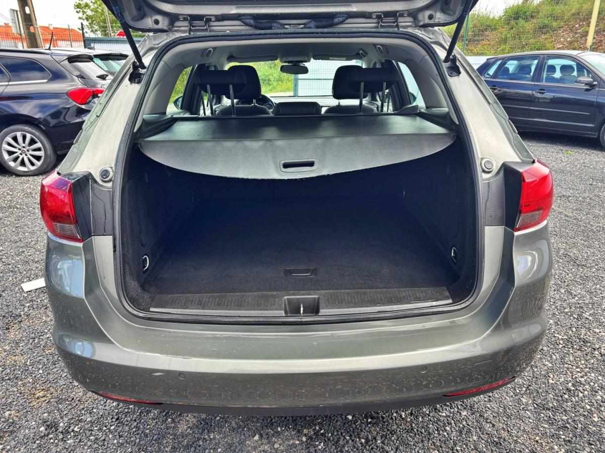 opel-astra-2018-diesel-1598cc