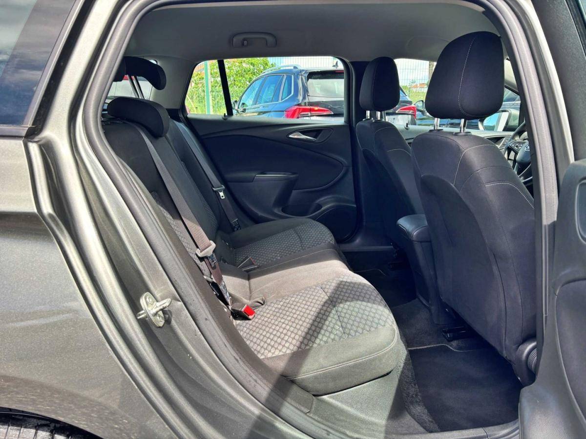 opel-astra-2018-diesel-1598cc