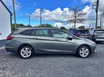 opel-astra-2018-diesel-1598cc