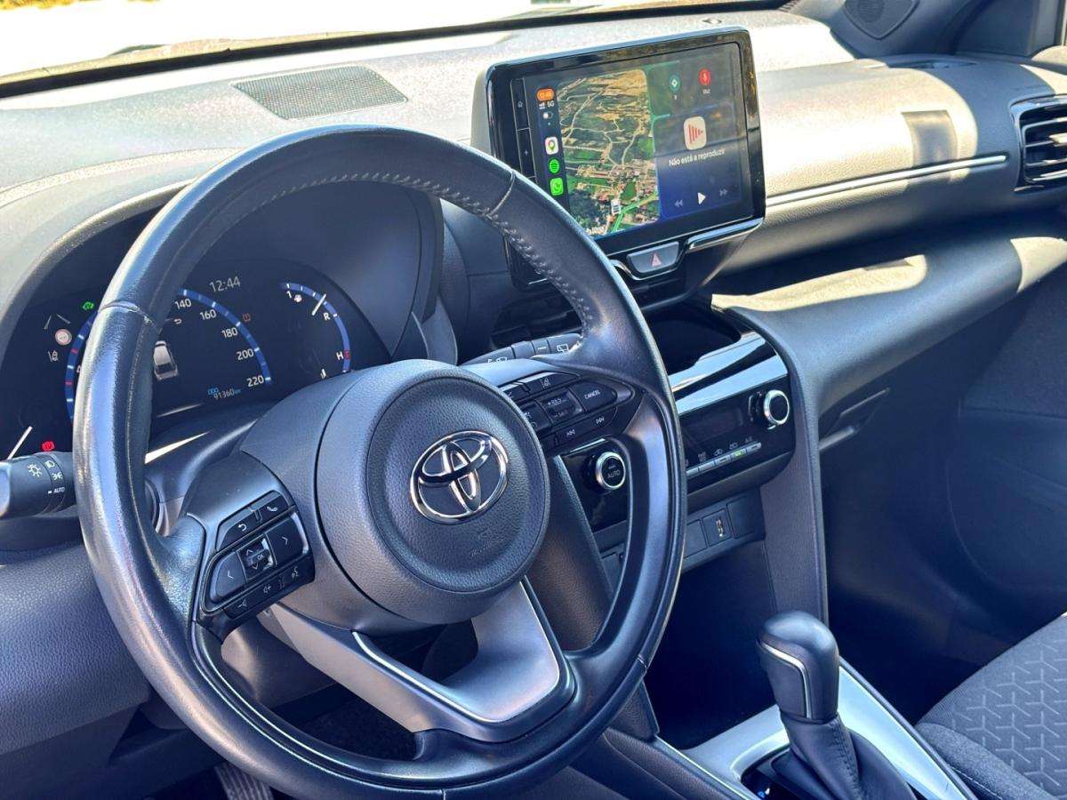 toyota-yaris-cross-2021-hibrido-1490cc