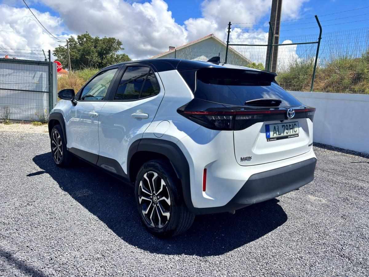 toyota-yaris-cross-2021-hibrido-1490cc