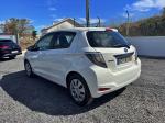 toyota-yaris-2014-hibrido-1497cc
