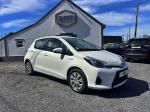 toyota-yaris-2014-hibrido-1497cc