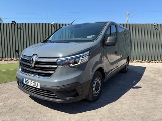 renault-trafic-2023-diesel-1997cc