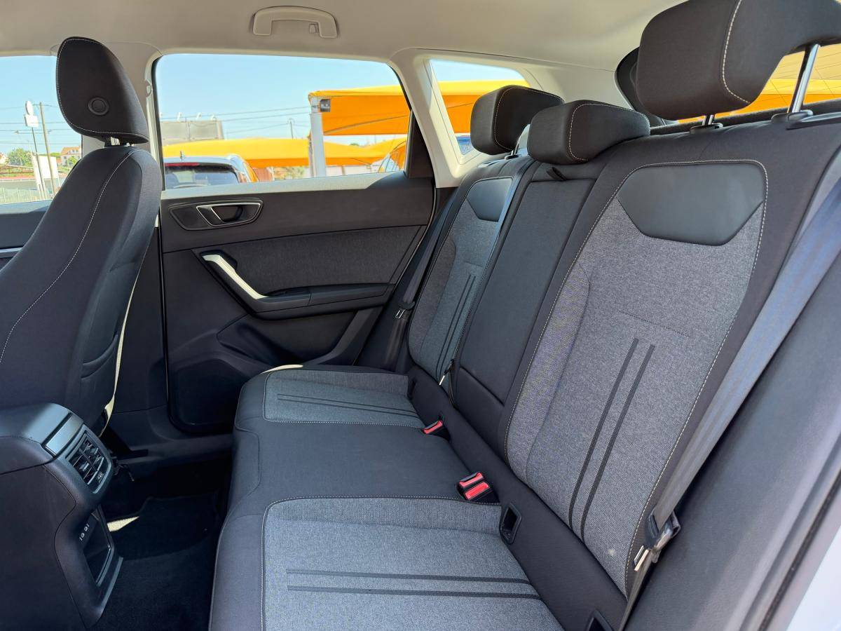seat-ateca-2024-gasolina-999cc