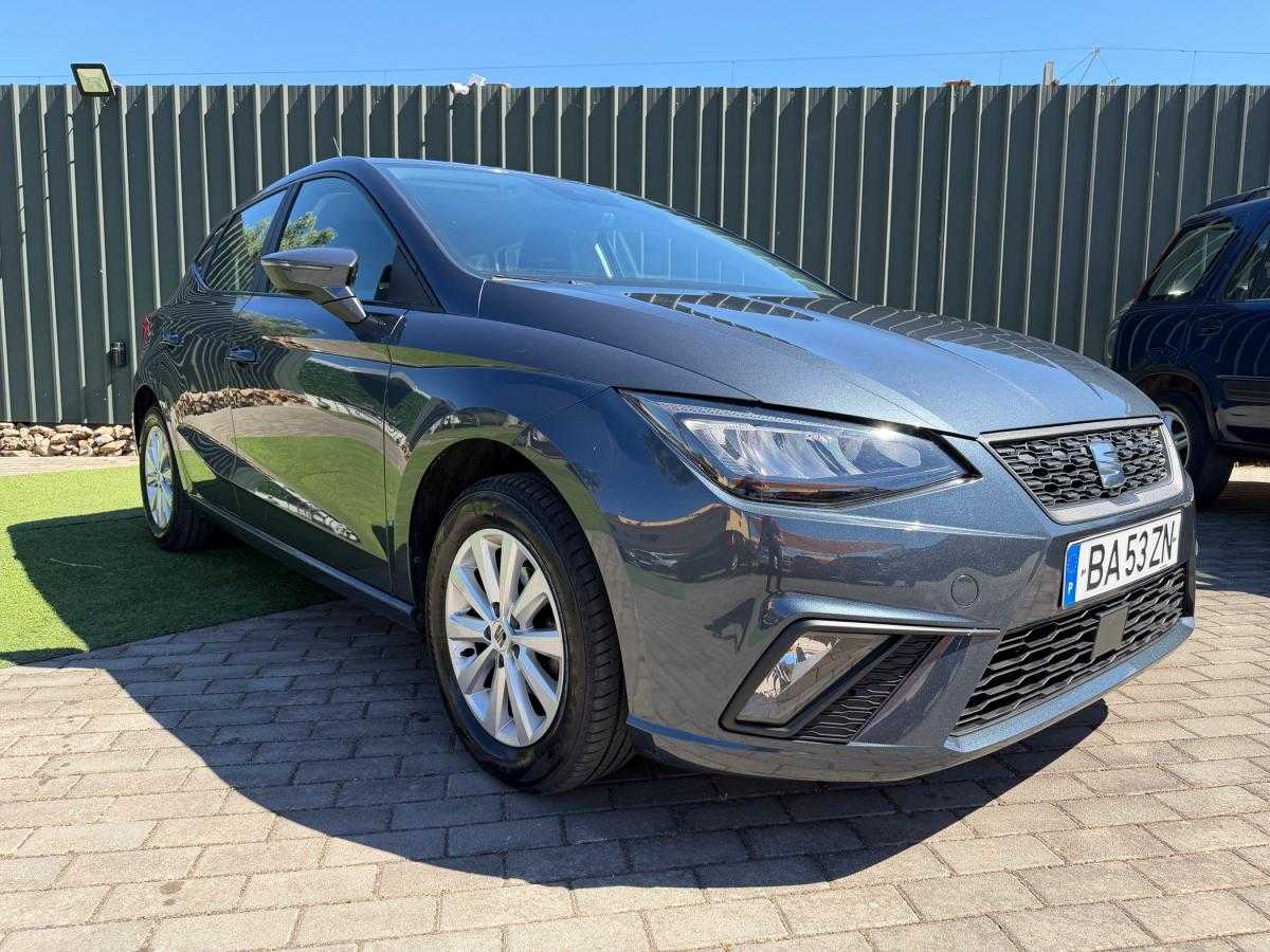 seat-ibiza-2023-gasolina-999cc