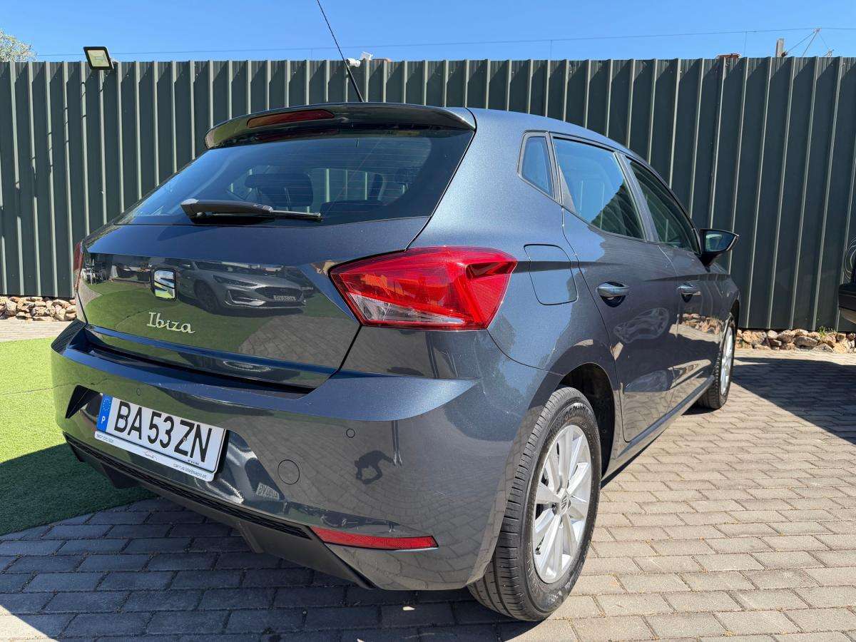 seat-ibiza-2023-gasolina-999cc