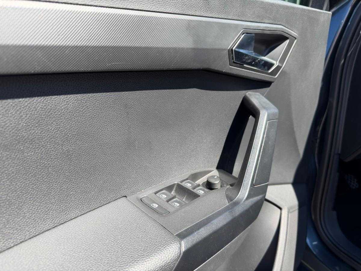 seat-ibiza-2023-gasolina-999cc
