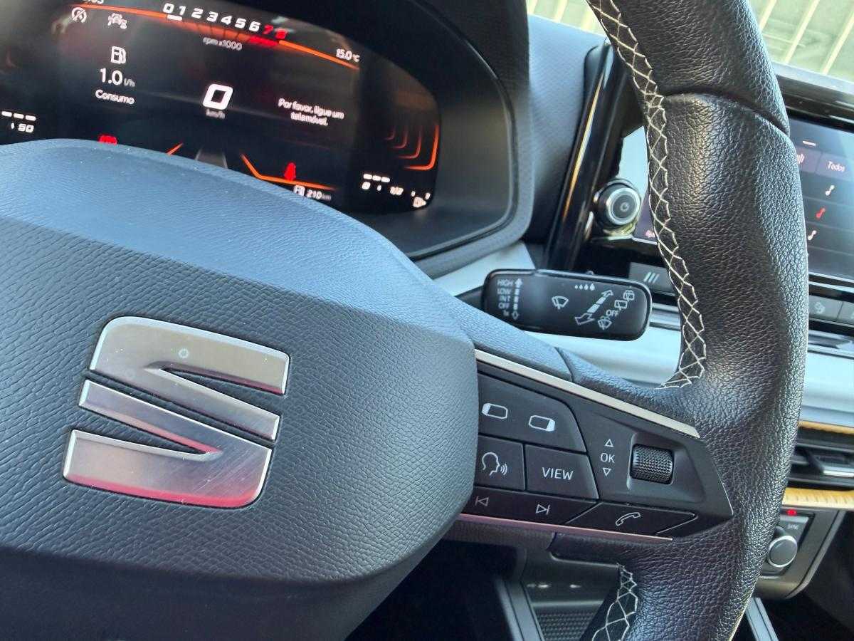 seat-ibiza-2023-gasolina-999cc