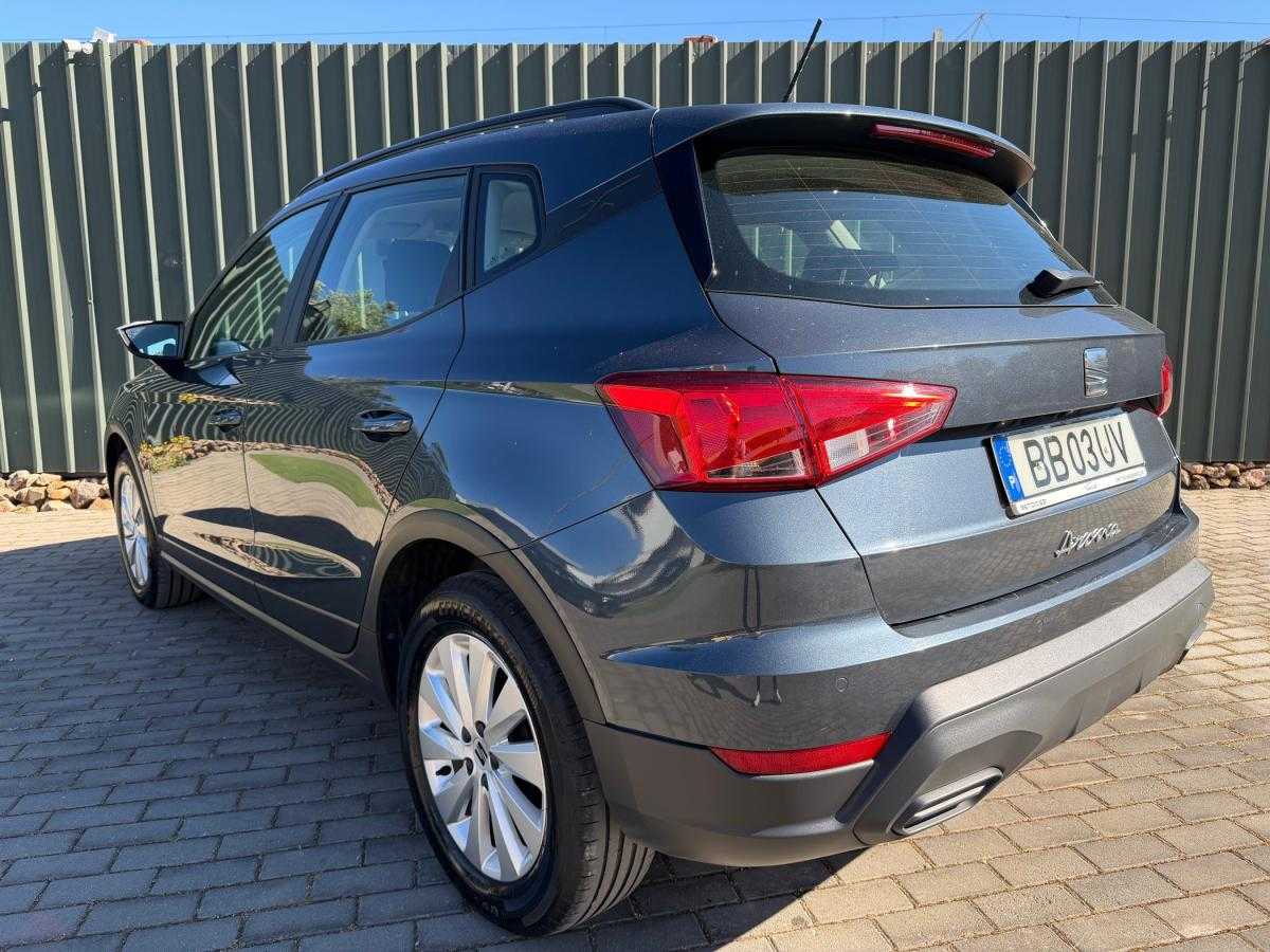seat-arona-2023-gasolina-999cc