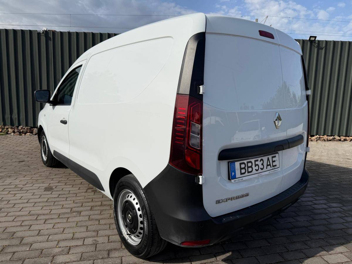 renault-express-2023-diesel-1461cc